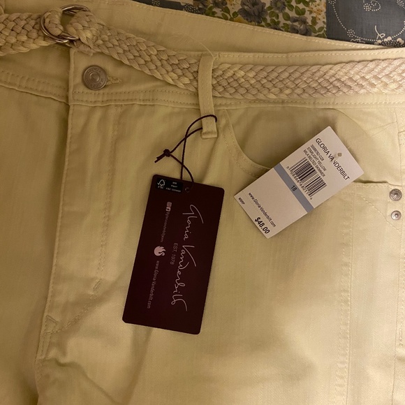 Gloria Vanderbilt Mila Skimmer Starlight Yellow 18 - Picture 3 of 3